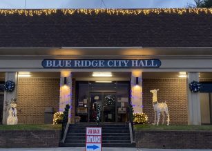 City Council approves condominium complex