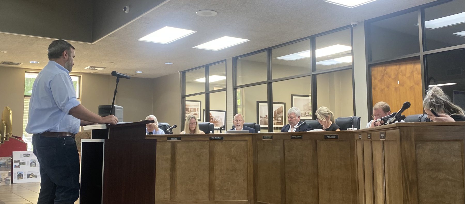 Searles Foundation President speaks to council about workforce housing