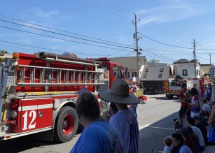 Old Timers’ Parade